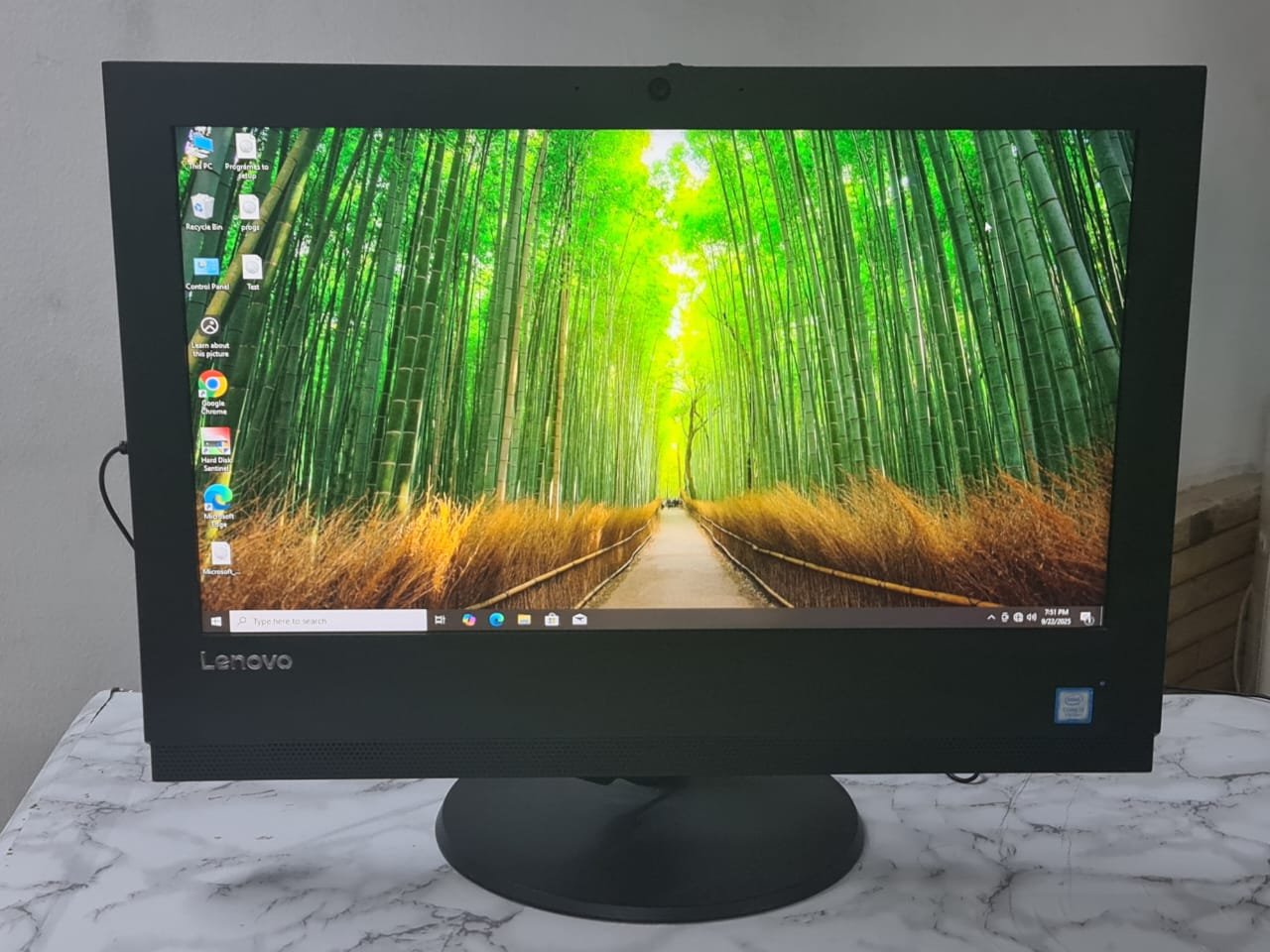 لينوفو الكل في واحد v310z انتل كور i3 الجيل السابع بشاشة 20 بوصة – رام 8 جيجا – هارد 500 - البيع جملة  4000ج  *  5قطع  =  20000