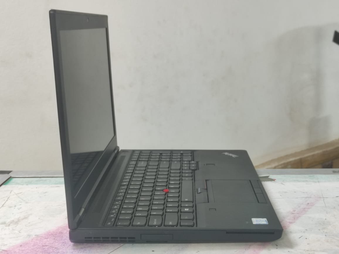 Lenovo P50 – Intel Core I7-6700Hq @ 2.70 Ghz – 500 Gb ssd – 16 Gb Ddr4 القوي الشرس للألعاب والجرافيك – من افضل الاجهزة الورك استيشن