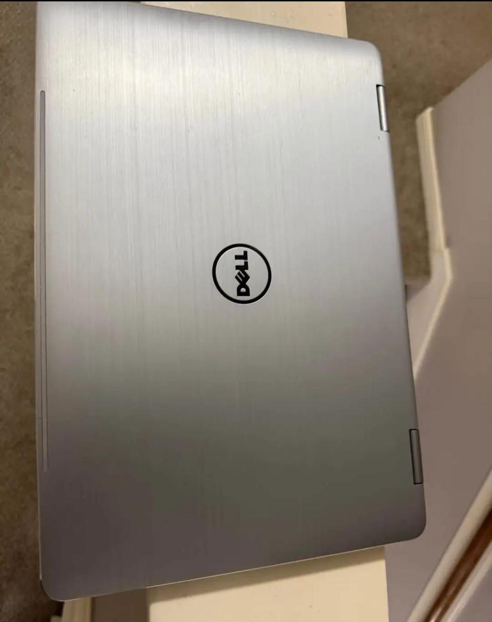 DELL INSPIRON 7779